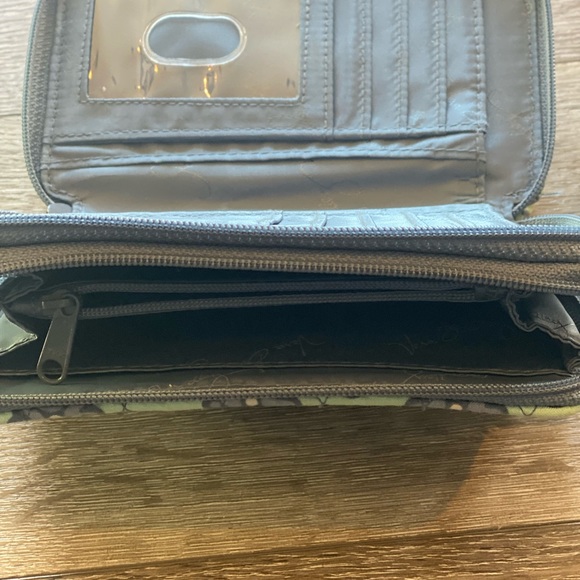 Vera Bradley Wallet - Picture 3 of 4